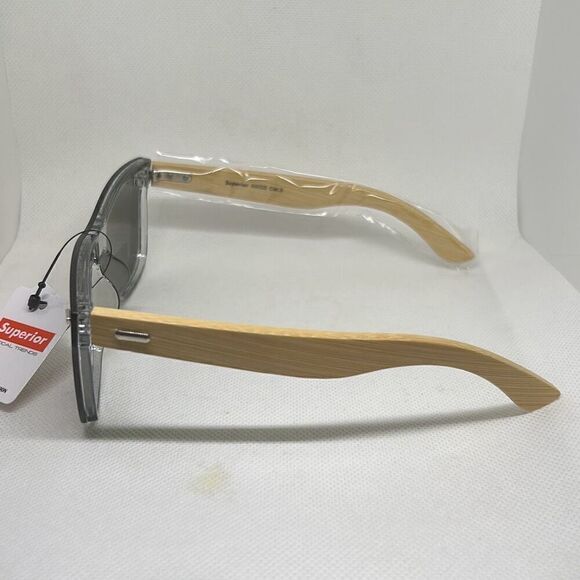 Superior Bamboo Unisex Wood Sunglasses - Picture 2 of 3